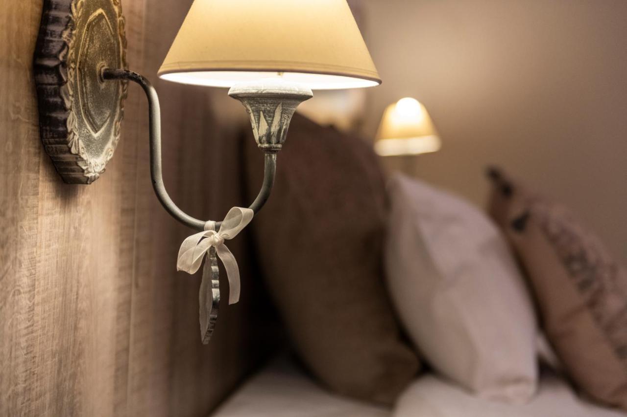 Hotel De La Tour Melen Eksteriør bilde